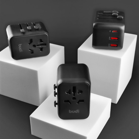 M8J333 - Home Charger Budi 4 USB,25W,Global Travel Charger with UK plug